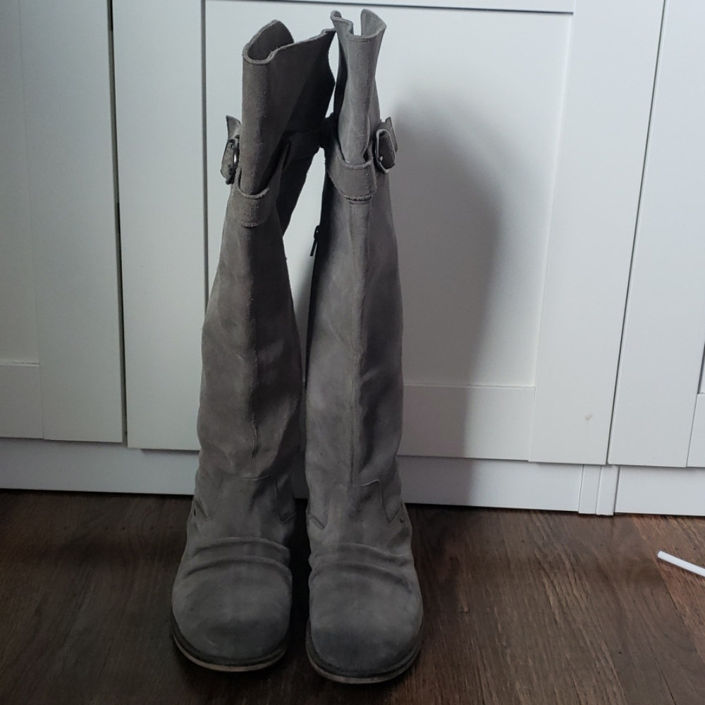 Leather, knee high blowfish boots